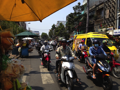 Normaler Straßenverkehr in Saigon